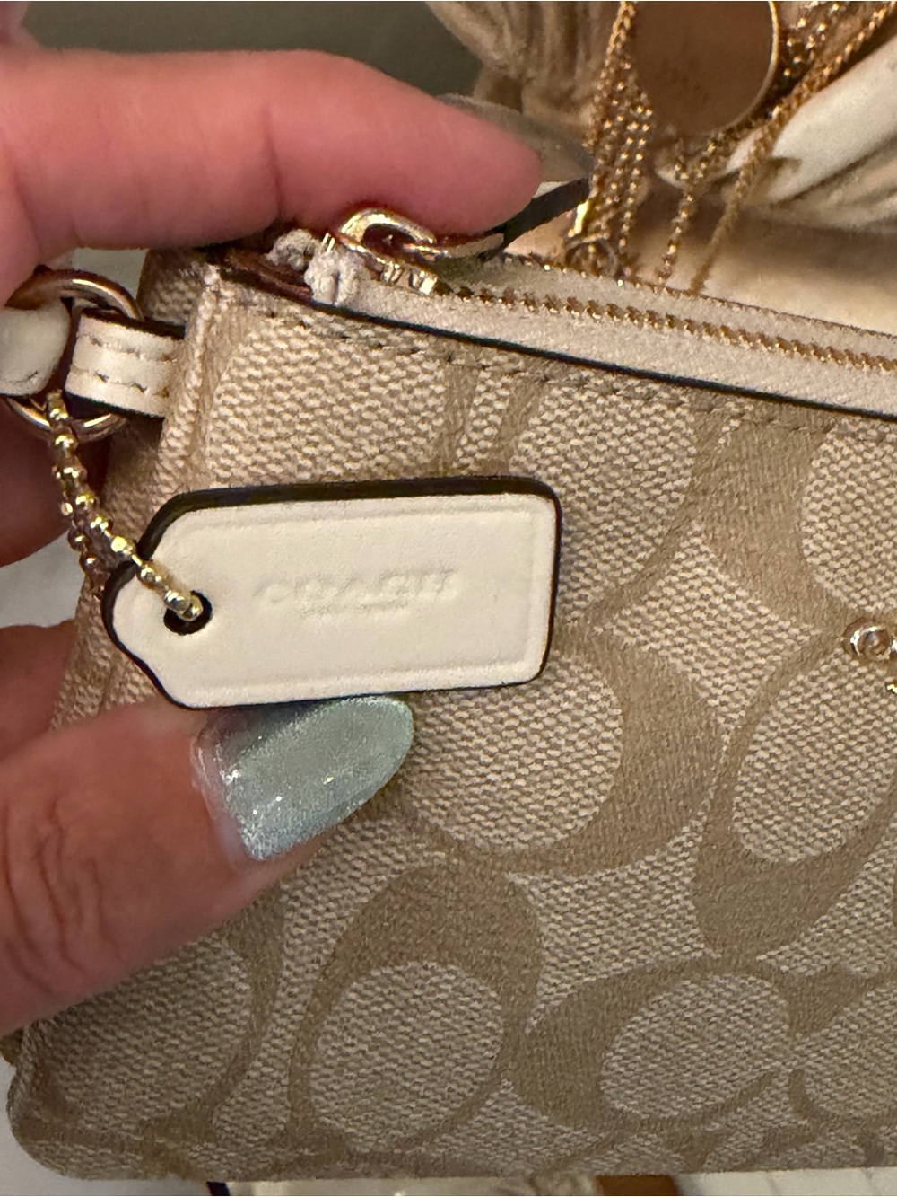 Coach EUC Beige Signature Zip double pocket Wallet Wristlet - Picture 8 of 10